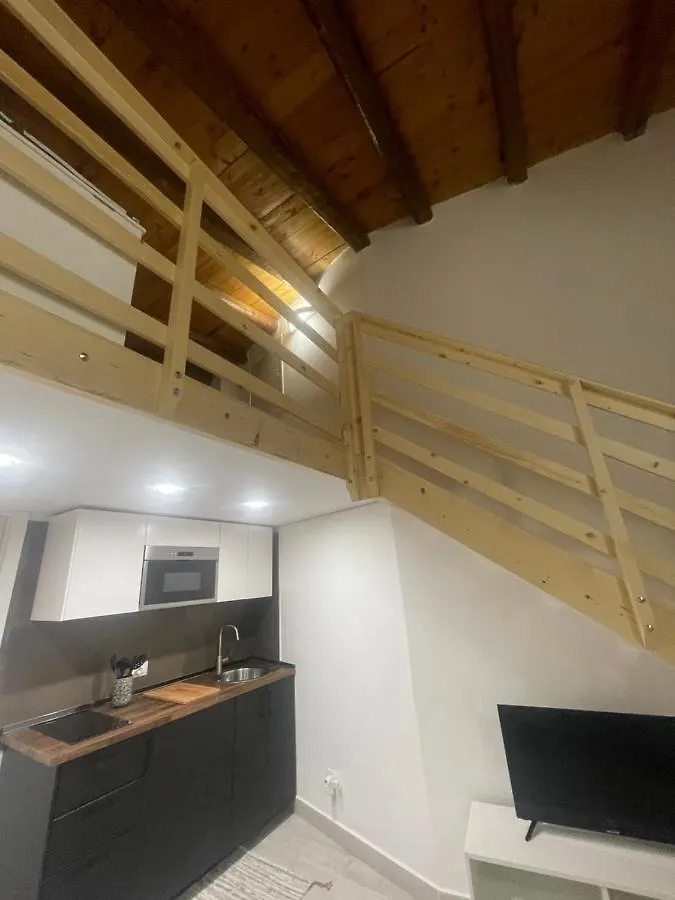 Mega House 2 Apartment Catania
